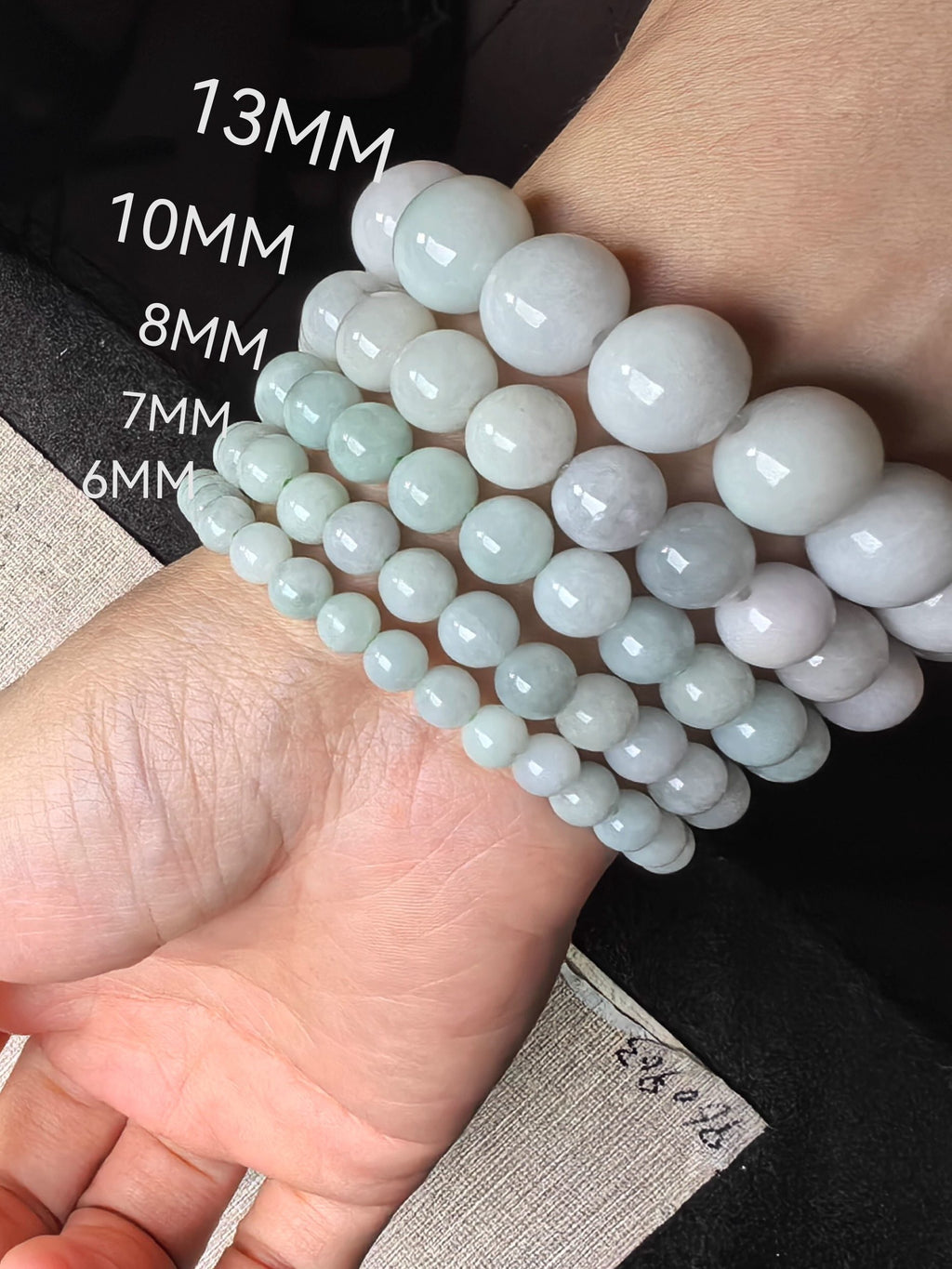 Bracelet en Jadéite Naturelle de Birmanie – Perles Rondes 8 mm / 10 mm / 13 mm / 16 mm – Avec Certificat