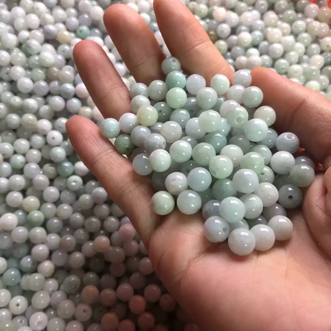 Perles Rondes en Jade Naturel | Vert Clair, Percées, Pour Bijoux DIY (Bracelet, Collier, Boucles d'oreilles)